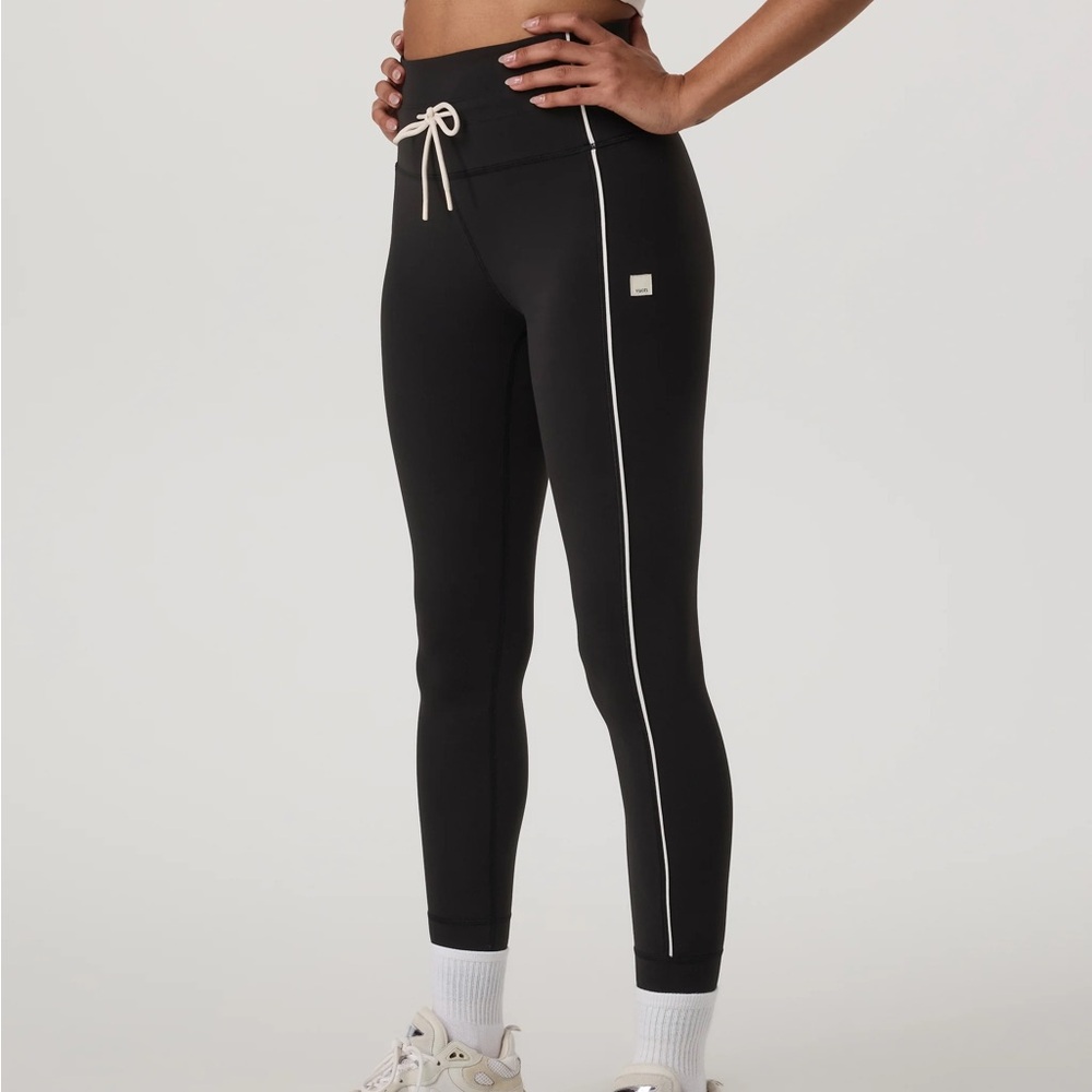 Vuori Daily Piped Leggings Black